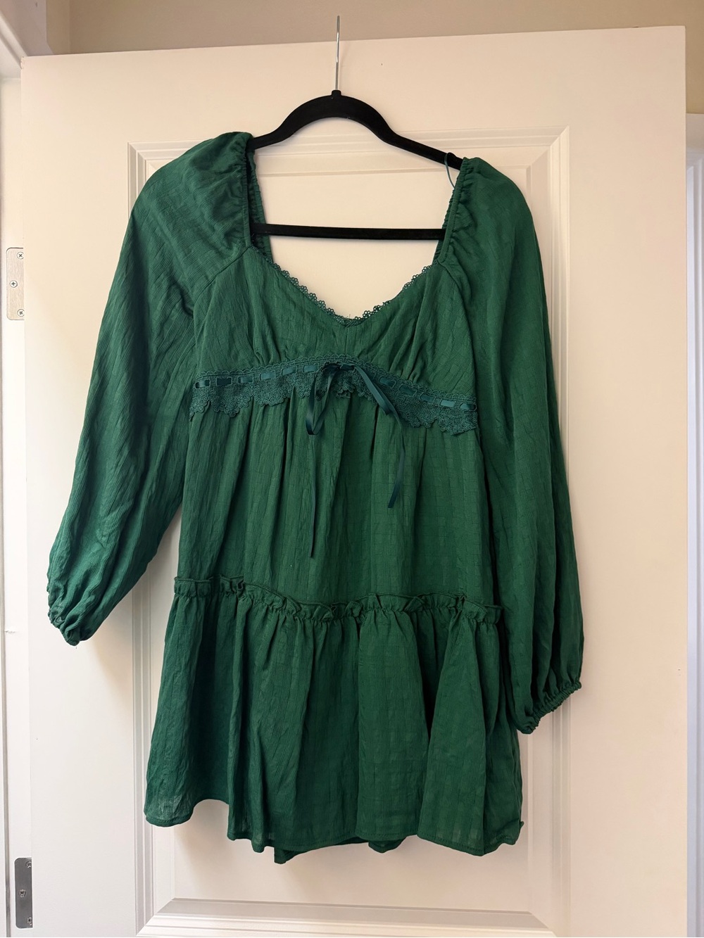 Altar'd State Emerald Green Peasant Tunic with Lace Trim